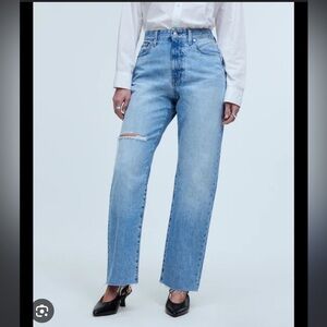 Madewell Curvy 90’s Straight Jeans Distressed Edition Size 29P